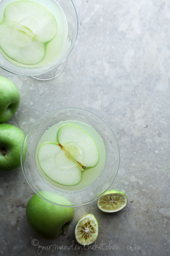 Green-Apple-Ginger-Martini-Recipe-on-gourmandeinthekitchen.com_