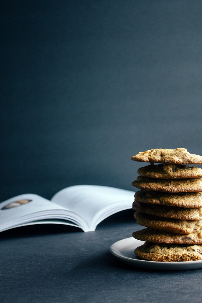 Dark Chocolate & Apricot Oatmeal Cookies