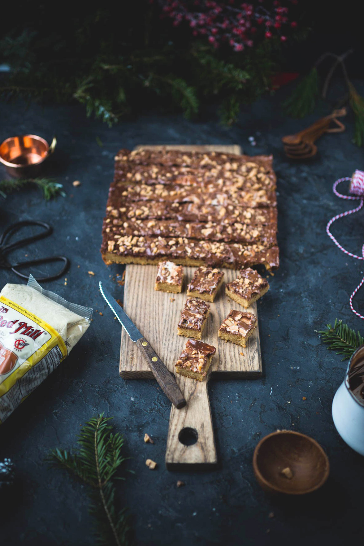 Almond Toffee Shortbread Cookies