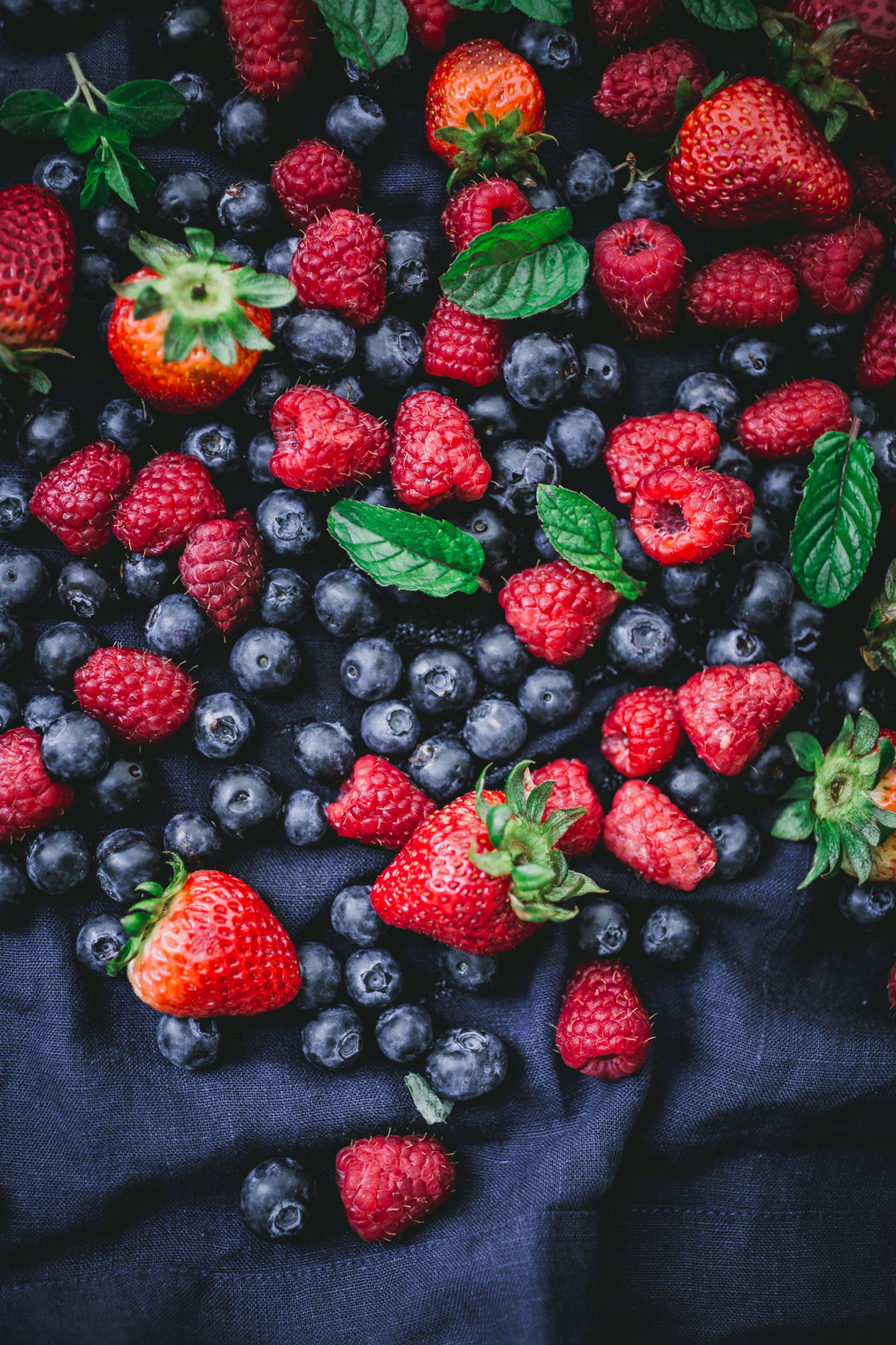 fresh fruit for fruit salad