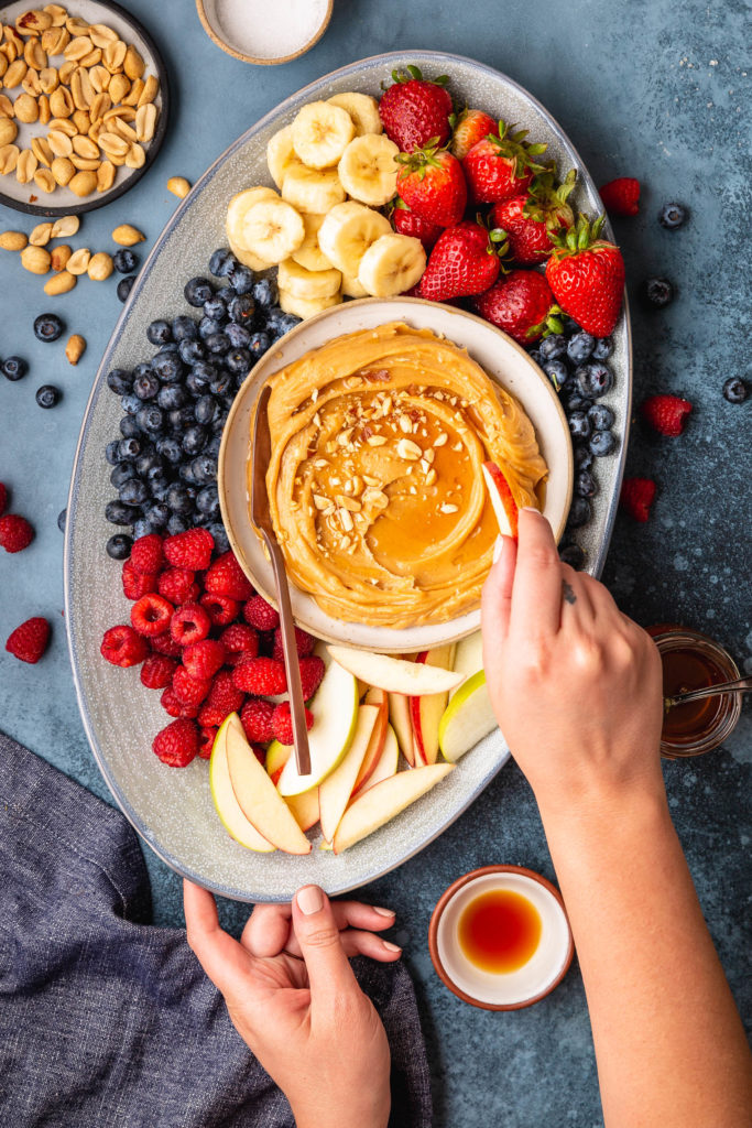 Sweet Peanut Butter Mascarpone Fruit Dip