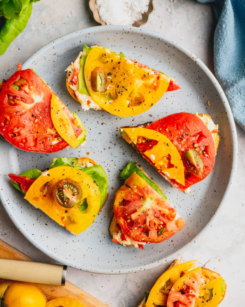 Smoked Gouda Pimento, Lettuce, and Tomato Sandwiches